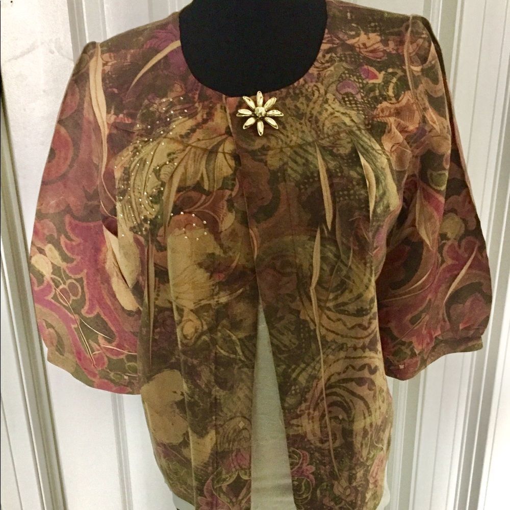 Very beautiful jacket by Choices in size medium